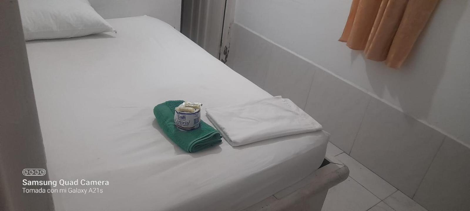 La Botija Motel Neira Bagian luar foto